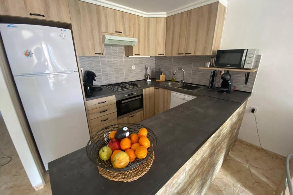 Appartement Vue Mer 40 Metres De La Plage 库列拉 外观 照片
